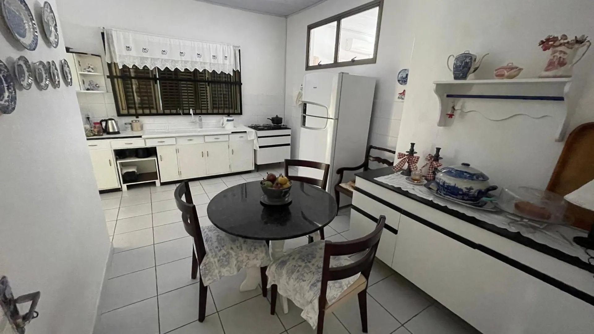 Lindo Quarto Quadra Mar Barra Velha  0*, Barra Velha (Santa Catarina) Brésil